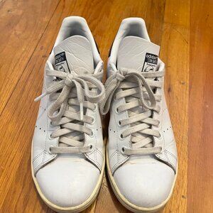 Stan Smith Classic Size 8 Womens